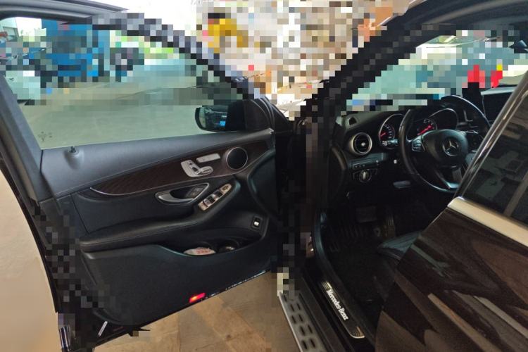 Used Mercedes-Benz GLC 2019 GLC 300 L 4MATIC Dynamic Model