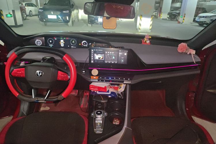 Used Changan UNI-V 2022 1.5T Prestige Version