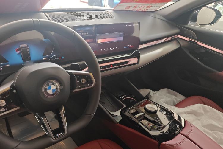 Used BMW 5 Series 2026 530Li Leading M Sport Package