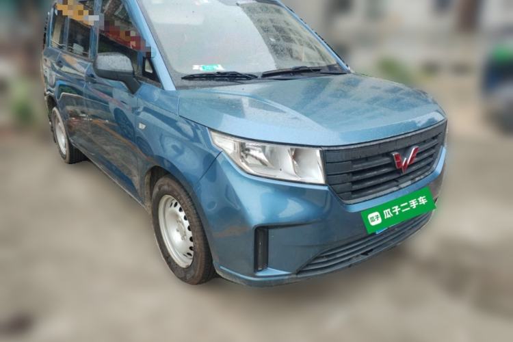 Used Wuling Hongguang PLUS 2020 1.5L Manual Standard Edition 5 Seats