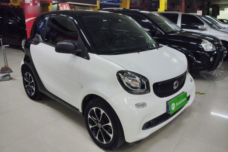 Used smart fortwo 2015 1.0L 52 kW Hardtop Passion Edition
