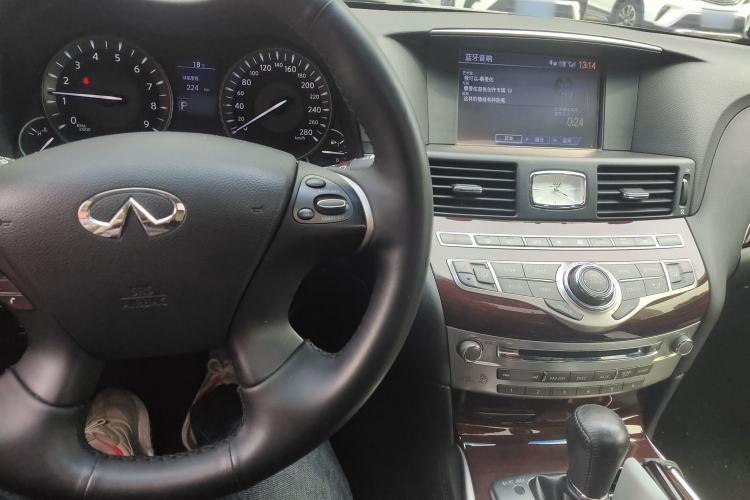 Used Infiniti Q70 2015 Q70L 2.5L Enjoyment Edition
