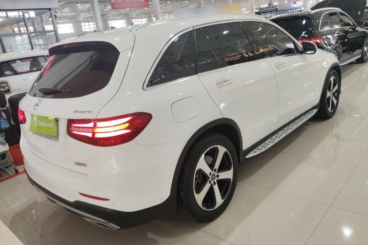 Used Mercedes-Benz GLC 2017 GLC 260 4MATIC Luxury Model