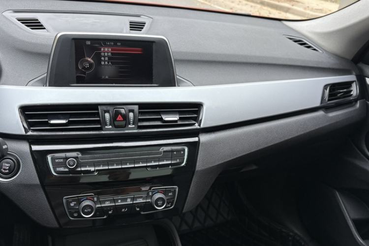 Used BMW X1 2016 sDrive18Li Premium Edition
