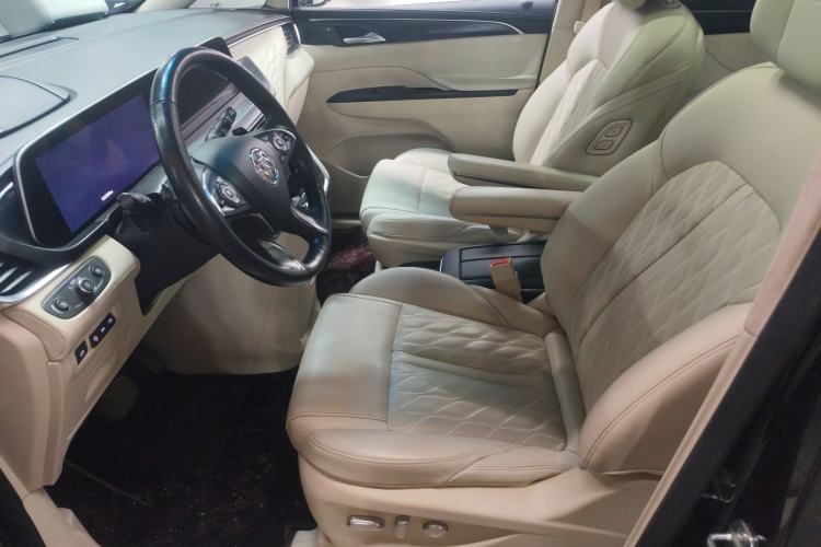 Used Buick GL8 2022 Avenir Aivia Six-Seat Deluxe Edition Left Front Seat