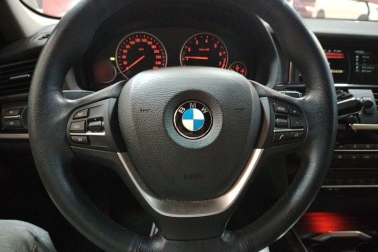 Used BMW X3 2014 xDrive20i X Design Package Steering Wheel
