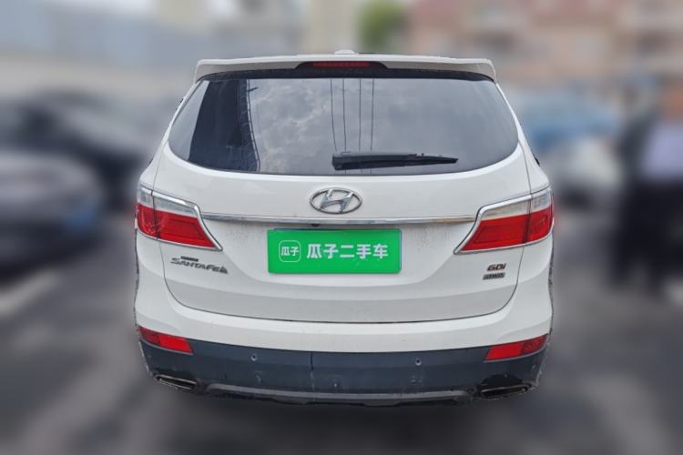 Used Hyundai Grand SantaFe 2013 3.0L 7-Seater Four-Wheel-Drive Comfort Edition Rear