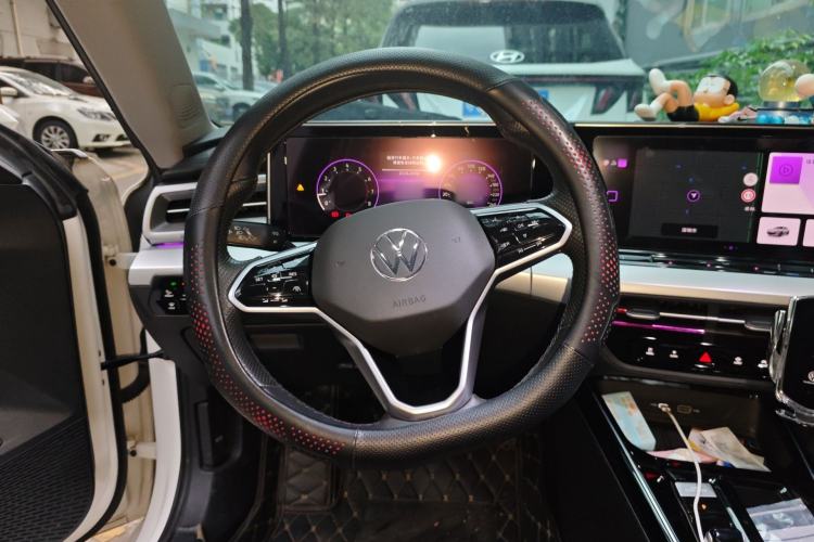 Used Volkswagen Lamando 2022 Lavida L 280TSI DSG Cool & Spicy Edition