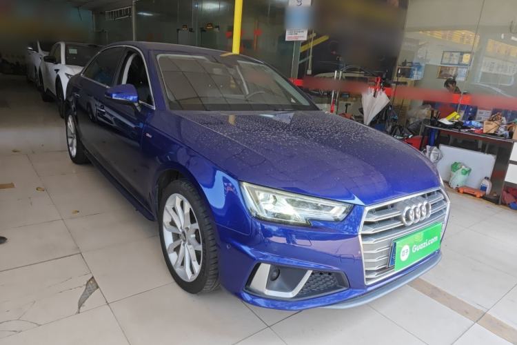 Used Audi A4L 2019 40 TFSI Fashion Edition China VI Emission Standard
