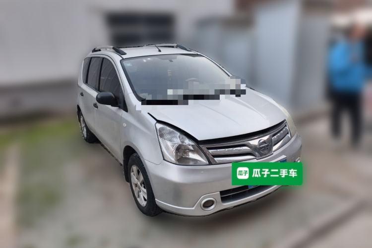 Used Nissan Livina 2010 Jingyue Edition 1.6L Manual All-Around Model Front Right 45 Deg