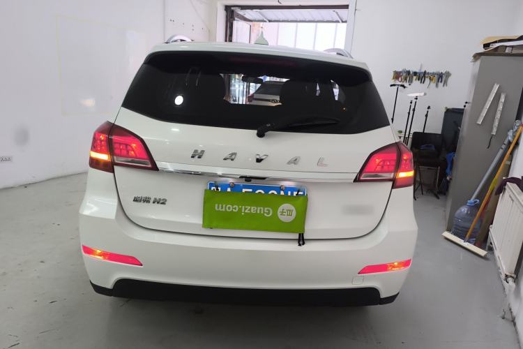 Used Haval H2 2018 Chuanxiang Edition 1.5T Manual Two-Wheel Drive Fashion Model China V Standard Rear