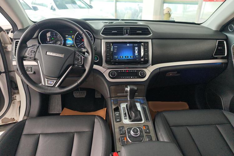 Used Haval H6 Coupe 2016 Blue Label 1.5T Automatic Two-Wheel Drive Elite Model Center Console