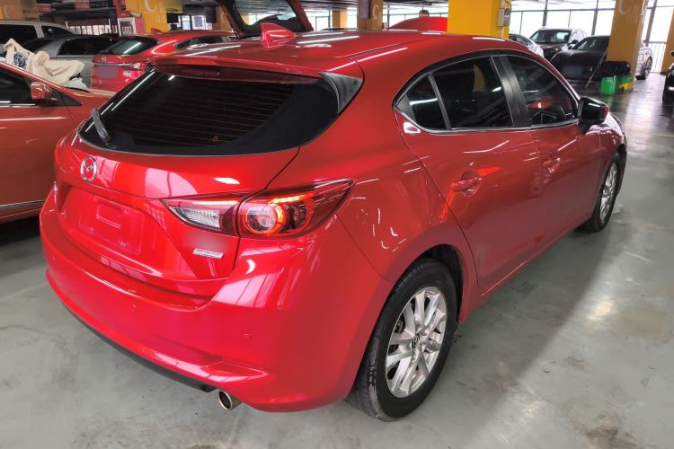Used Mazda Mazda 3 Axela 2017 Hatchback 1.5L Automatic Luxury Model Emission Standard China V
