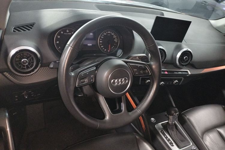 Used Audi Q2L 2022 35 TFSI Fashionable and Elegant Model
