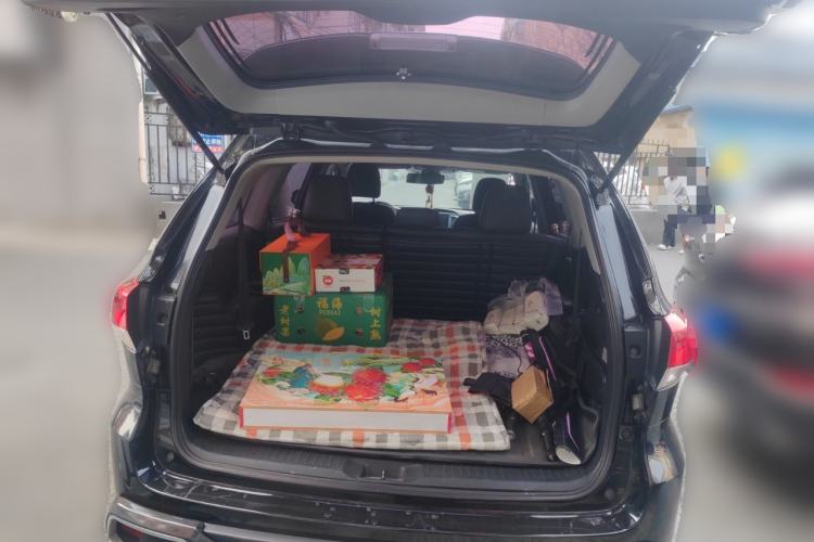 Used Toyota Highlander 2018 2.0T Four-Wheel Drive Luxury Edition 7 Seats China V Emission Standard
