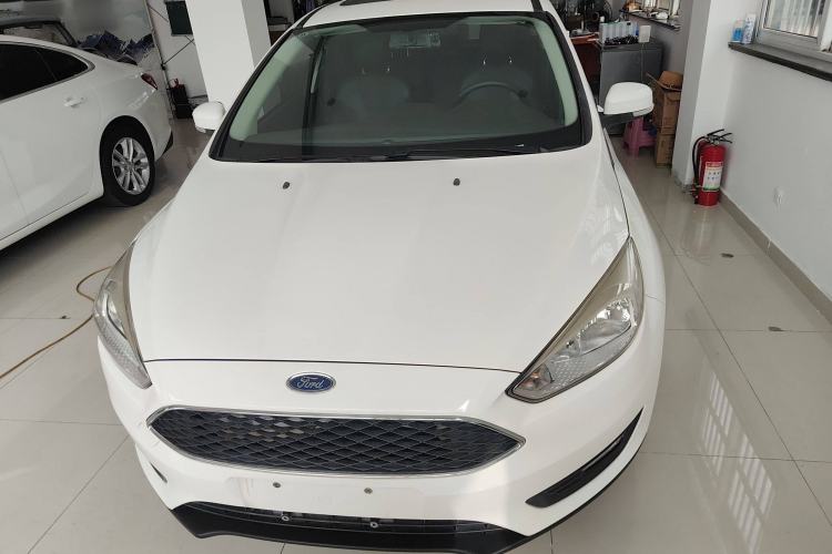 Used Ford Focus 2018 Hatchback Classic 1.6L Automatic Trendy SmartDrive Edition
