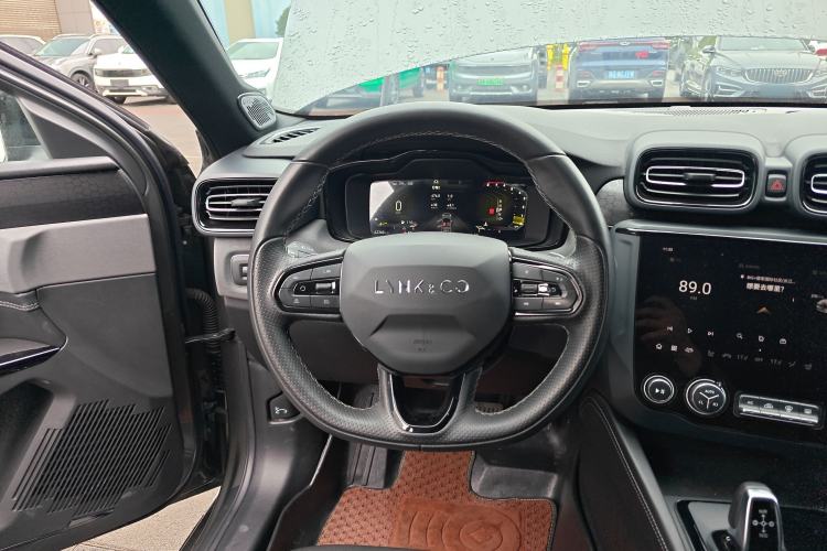Used Lynk & Co 03 2022 2.0TD DCT JingPro Steering Wheel