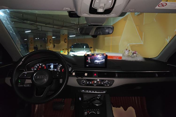 Used Audi A4L 2017 40 TFSI Ambition Edition