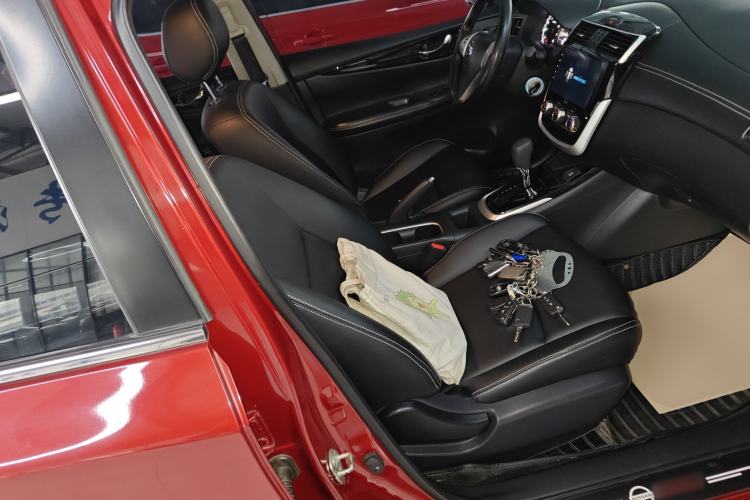 Used Nissan Tiida 2020 1.6L CVT Cool Edition Right Front Seat