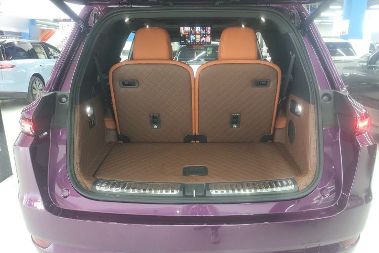 Used Li Auto L9 2022 Max model
