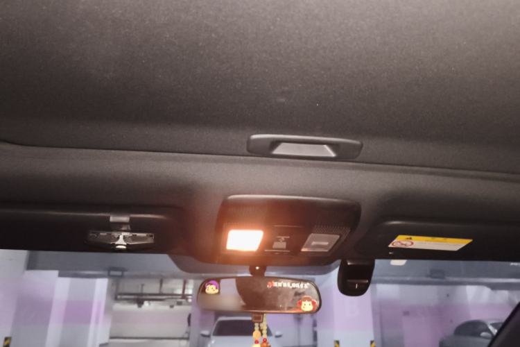 Used Mazda CX-4 2018 2.0L Automatic Two-Wheel Drive Blue Sky Dynamic Version China VI Standard Headliner