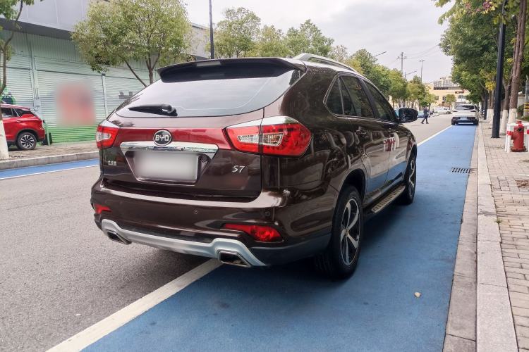 Used BYD S7 2016 2.0T Automatic Prestige Plus