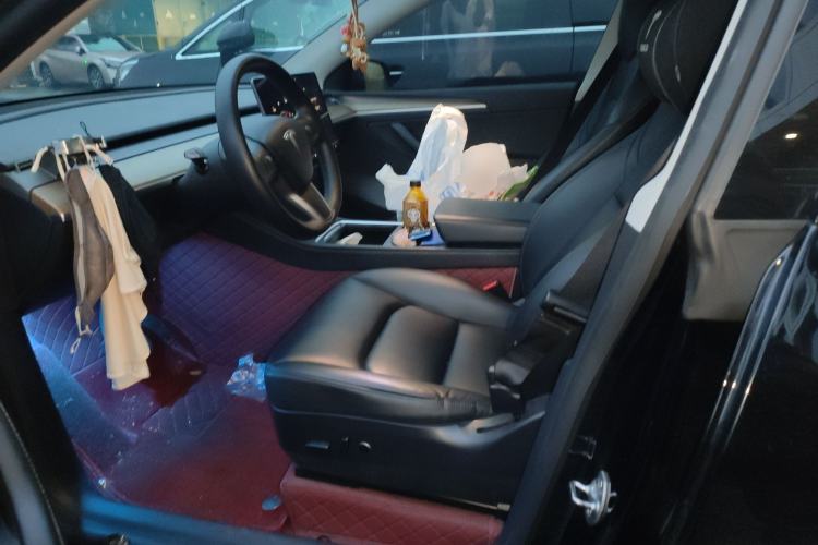 Used Tesla Model Y 2021 Long-Range All-Wheel-Drive Version