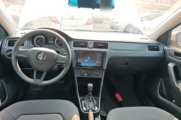Used Skoda Rapid Spaceback 2019 1.5L Automatic Standard Edition