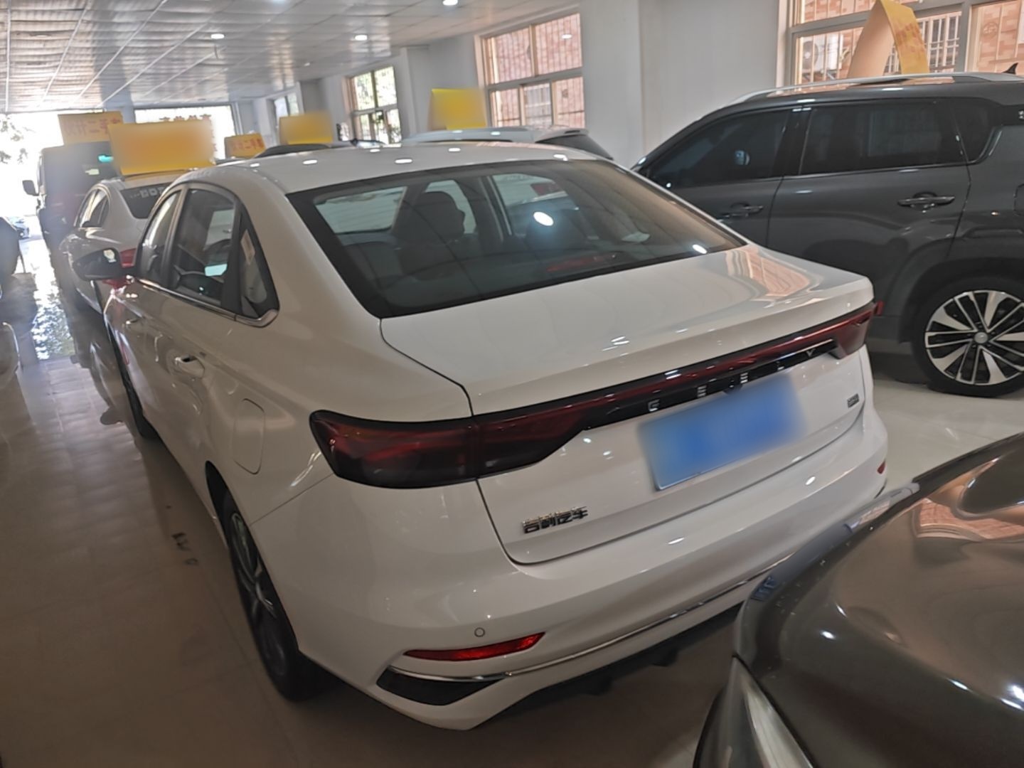 Geely Auto Emgrand 2026 Model 4th Generation 4 Millionth Anniversary Edition 1.5L CVT Feiyue Edition — снимка 4