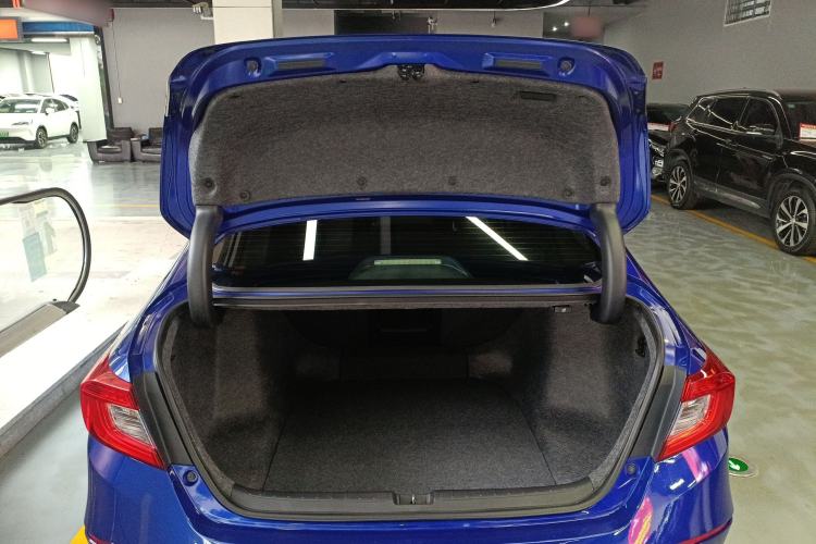 Used Honda Accord 2018 Rui Hybrid 2.0L Rui Zun Edition China V Trunk