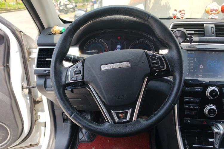 Used Haval H2 2017 Red-Label 1.5T Automatic Two-Wheel Drive Luxury Model
