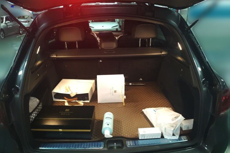 Used Mercedes-Benz GLC 2020 Facelift GLC 300 L 4MATIC Dynamic Edition
