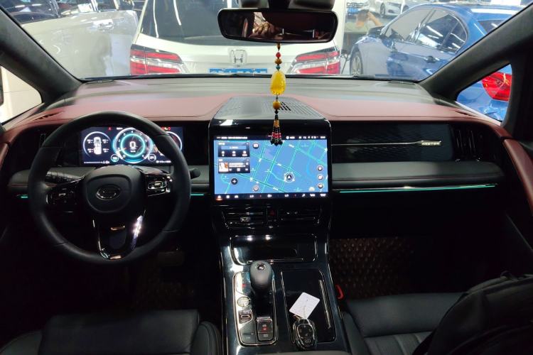 Used GAC Trumpchi M8 2023 Zongshi Series 400T Ultimate Edition Center Console