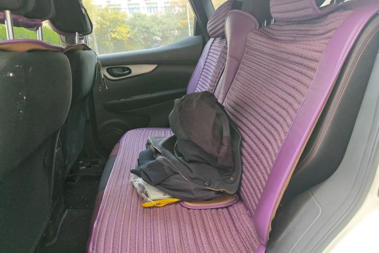 Used Nissan Qashqai 2016 1.2T CVT Fashion Edition Interior 4