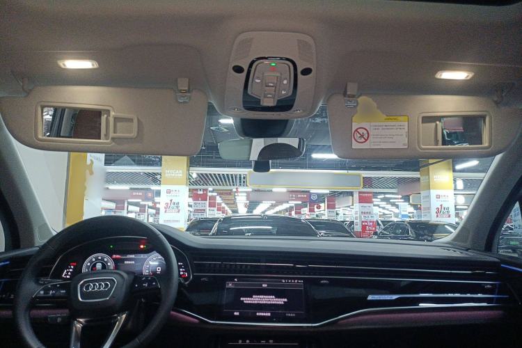 Used Audi Q7 2022 55 TFSI quattro S line Sport model
