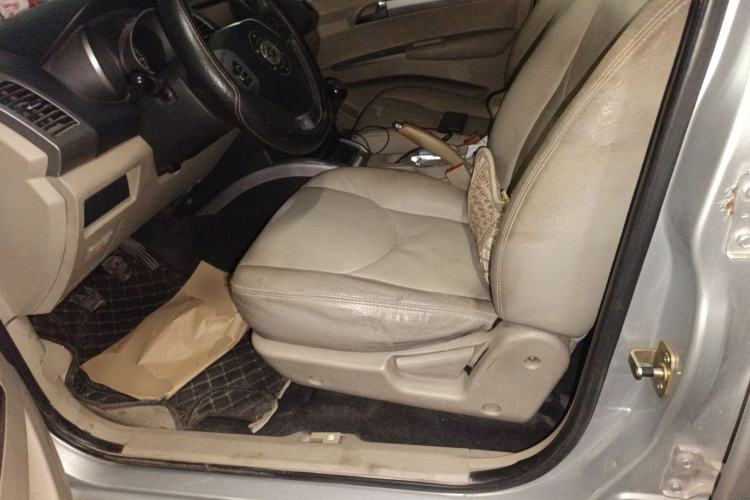 Used Land X8 2012 Explorer Edition 2.0T Diesel 4x2 Luxury Model