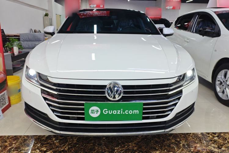 Used Volkswagen FAW-Volkswagen CC 2020 330TSI Huayan Edition China VI Standard Front