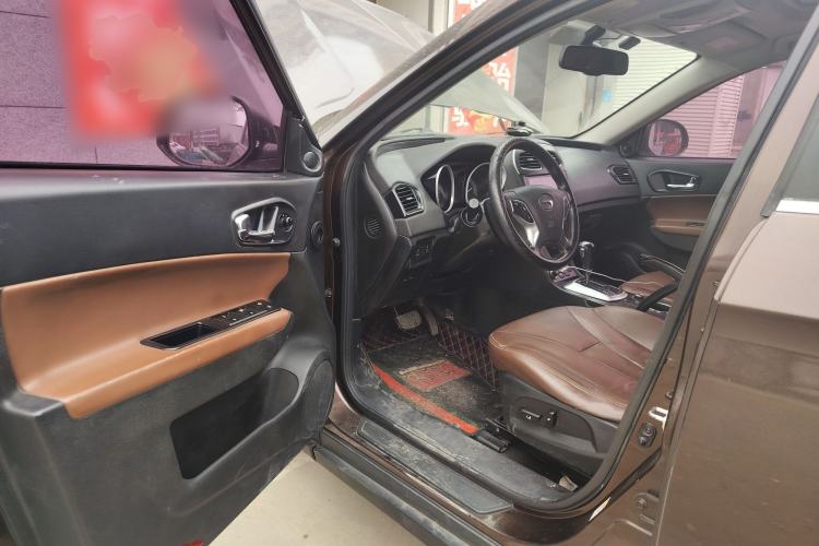 Used GAC Trumpchi GS5 2013 1.8T Automatic 4x4 5th Anniversary Edition Driver Seat