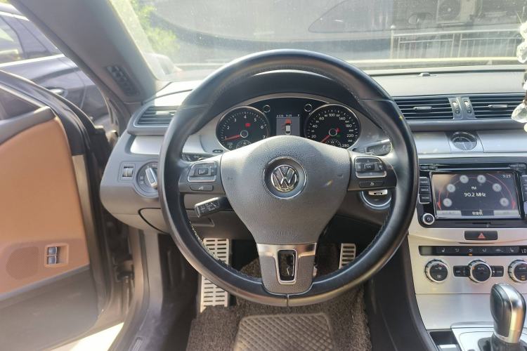 Used Volkswagen FAW-Volkswagen CC 2013 1.8TSI Luxury Model Steering Wheel