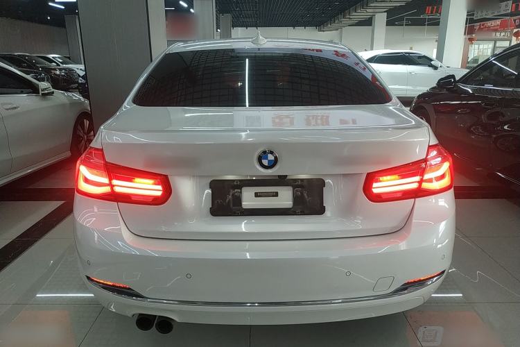 Used BMW 3 Series 2017 320Li Fashion Model
