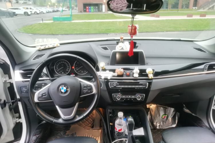 Used BMW X1 2016 sDrive18Li Luxury Model Center Console