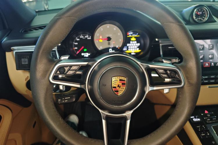 Used Porsche Macan 2017 Macan S 3.0T Steering Wheel