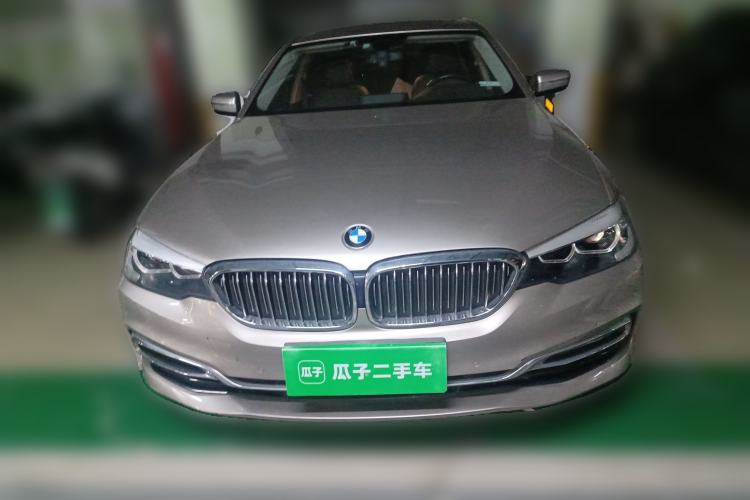 Used BMW 5 Series 2018 525Li Luxury Package Front