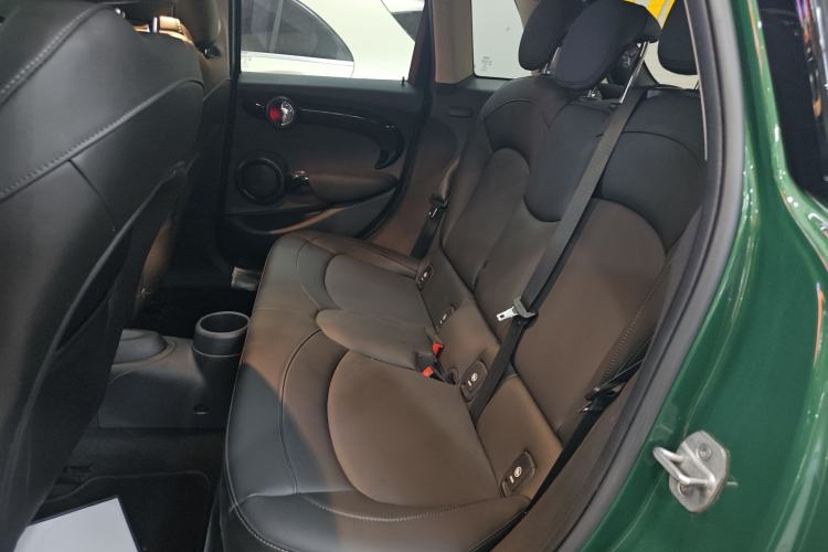 Used MINI MINI 2021 1.5T COOPER Classic Edition Five-Door Version