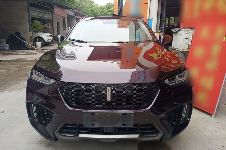 Used Wey VV7 2017 2.0T Ultra-Luxury Version Front