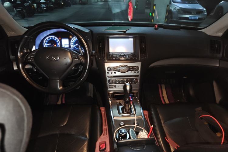 Used Infiniti G Series 2013 G25 Sedan Luxury Sport Edition Center Console