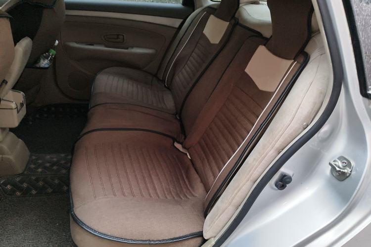 Used Nissan Sylphy 2012 Classic 1.6XE Manual Comfort Edition Left Rear Seat
