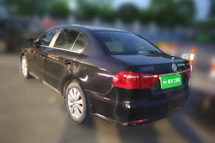 Used Volkswagen Lavida 2015 1.6L Manual Comfort Edition