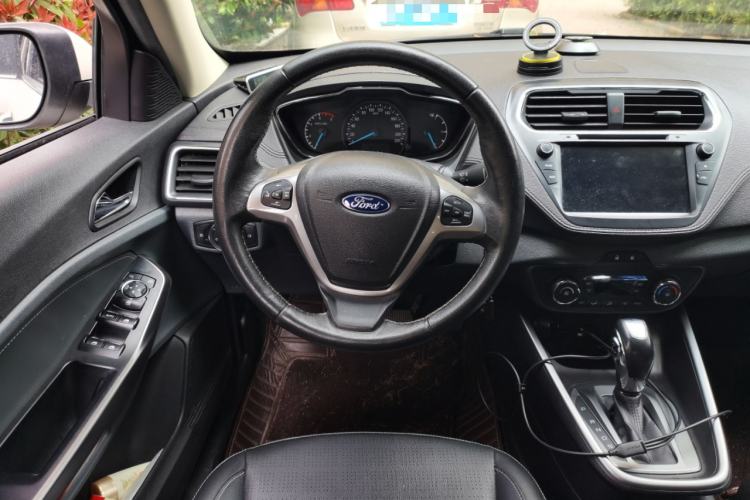 Used Ford Escort 2017 Happiness Edition 1.5L Automatic Fashion Version