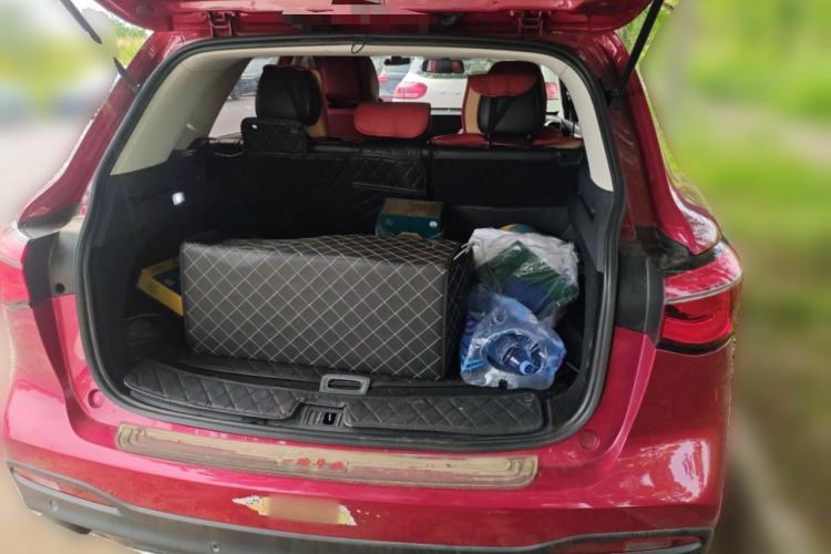 Used MG HS 2020 20T Automatic Two-Wheel Drive Ultra-Luxury Version China VI Standard Trunk